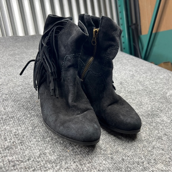 Sam Edelman Size 7 Embossed Reyes Heeled Zip Boot/Booties - Picture 3 of 10